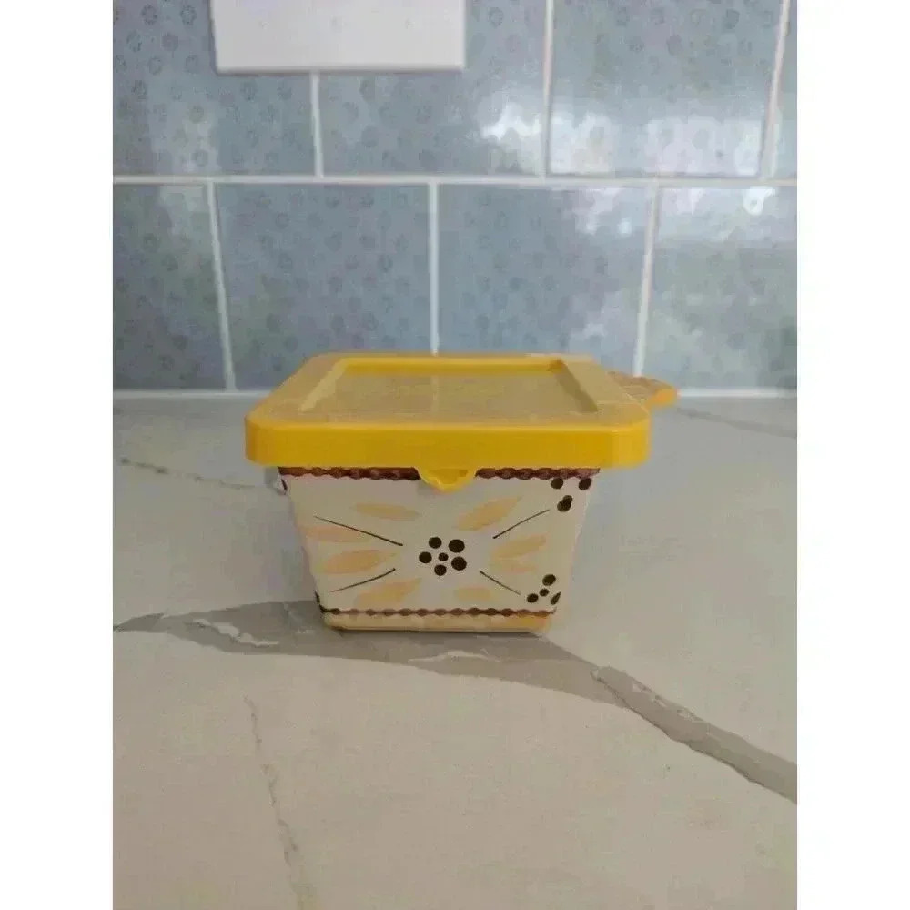 One Temp-tations by Tara Old World Yellow Square Ramekin Cup 10 oz with Lid